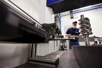 開山空壓機報電壓過高停機怎么回事？